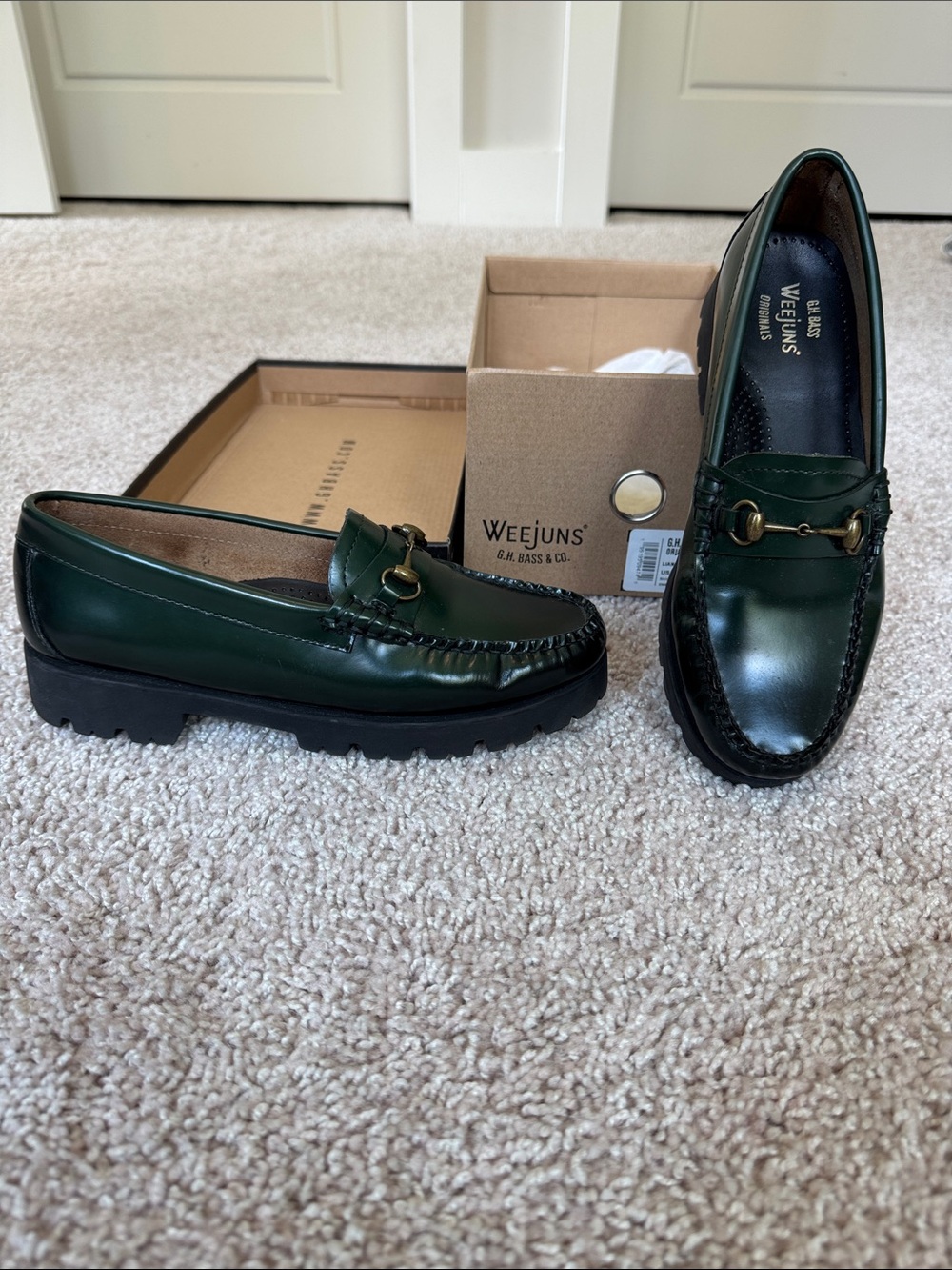 Weejuns Green Leather Lug Sole Bit Loafers